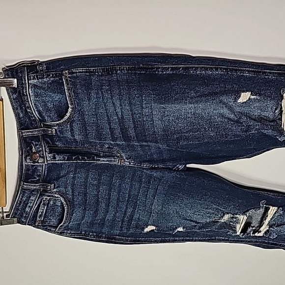 Hollister curvy high rise 27x25 mom jean - Picture 2 of 7